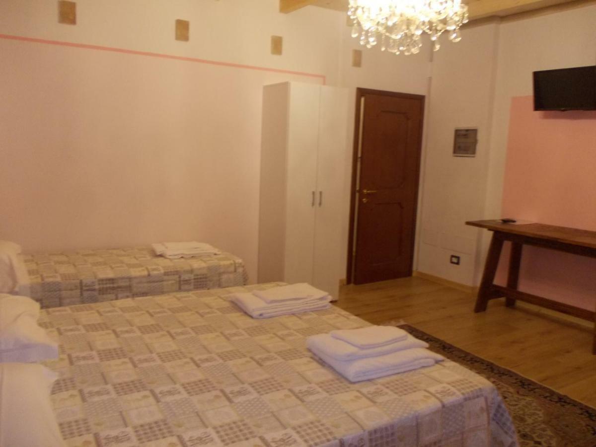 Romagnoli 36 Hotel Verona Eksteriør billede